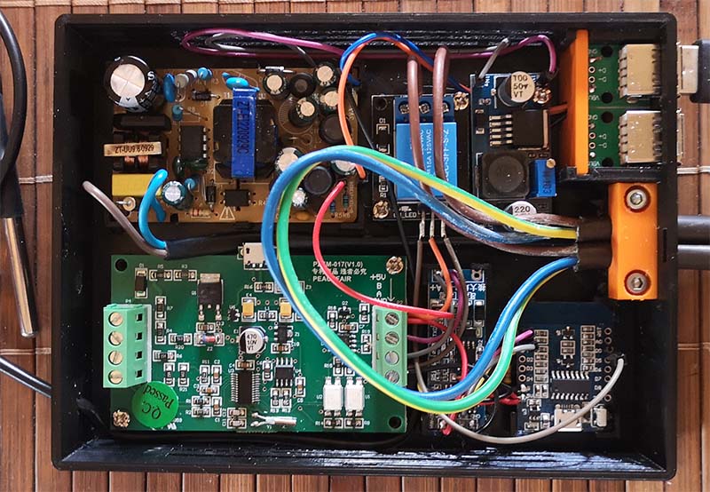 Der fertig verdrahtete PZEM-017 LIFPEO4 Monitor